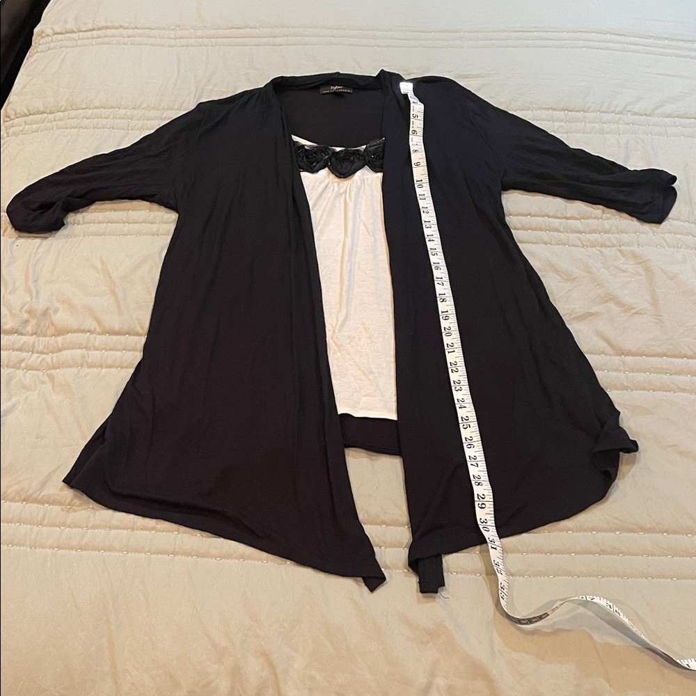 Black cardigan with attached cami with black flower design - Picture 6 of 6